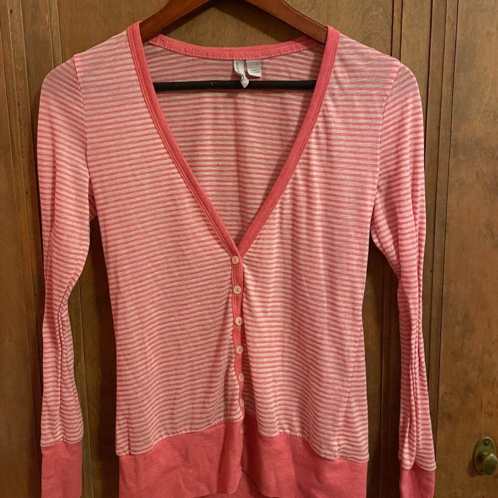 Cotton Shirt Bundle - 2 Lightweight SOFT Stretchy Tee Shirts - Fits M to L - Picture 2 of 16